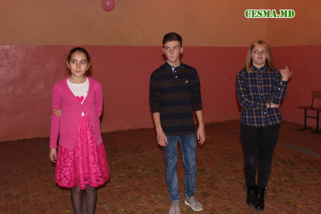 kvn-bez-druzey-menya-chut-chut-20