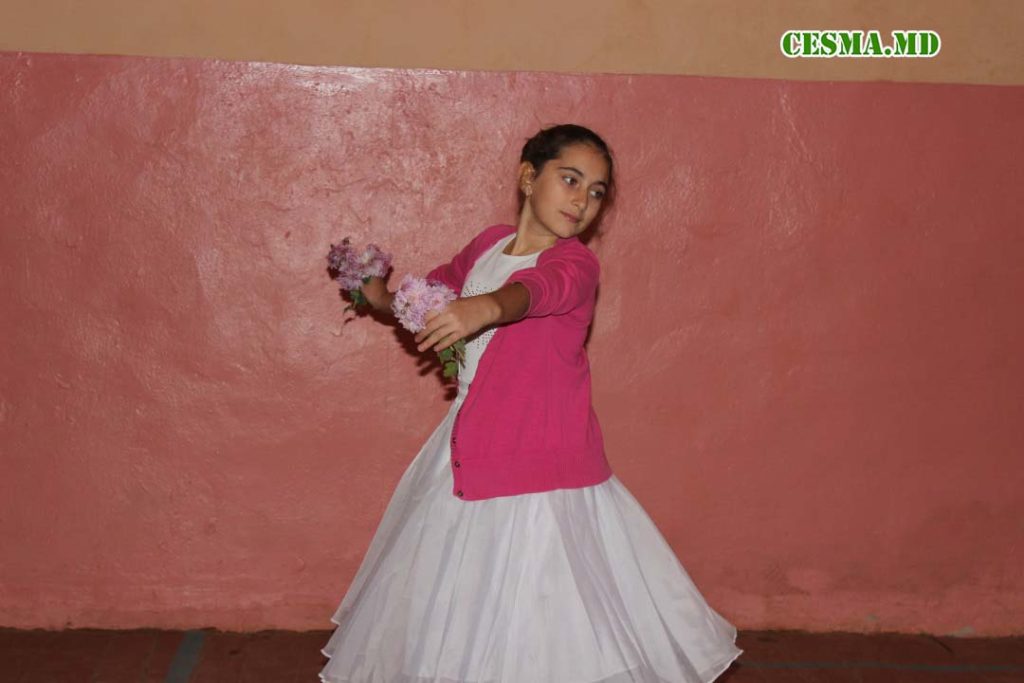 kvn-bez-druzey-menya-chut-chut-8