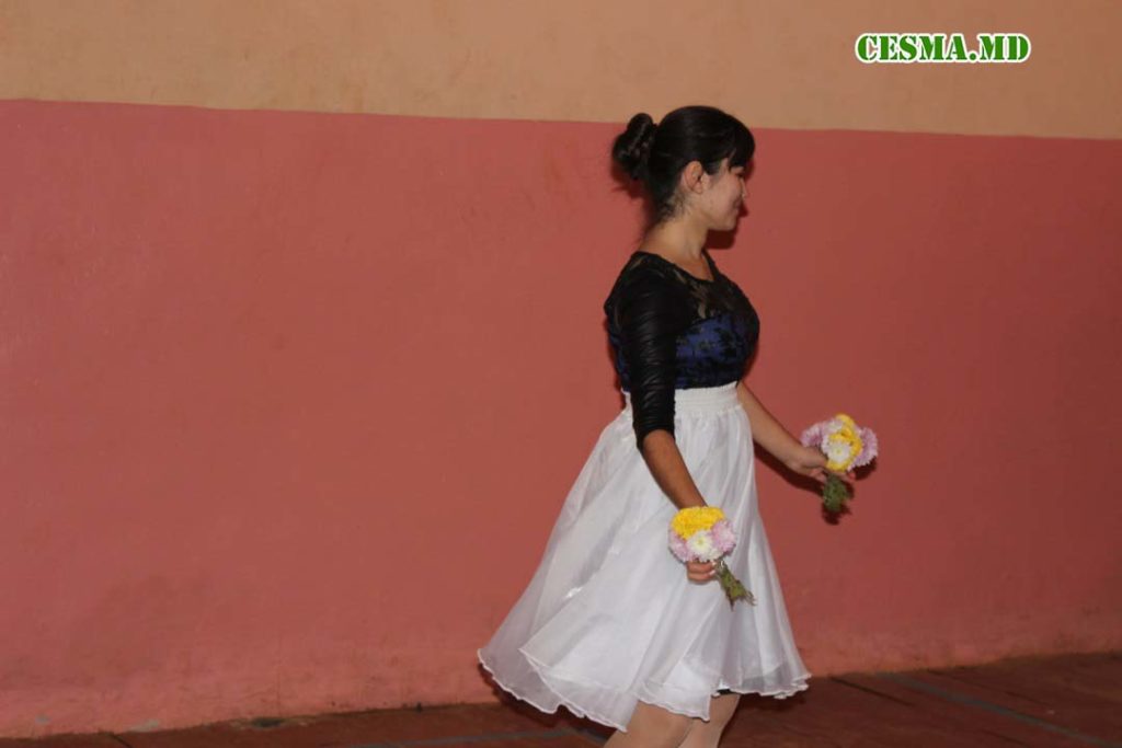 kvn-bez-druzey-menya-chut-chut-9