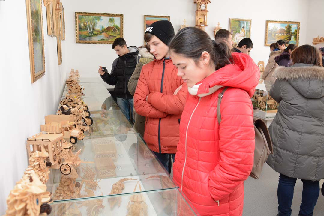 1484204307_1484082241_8