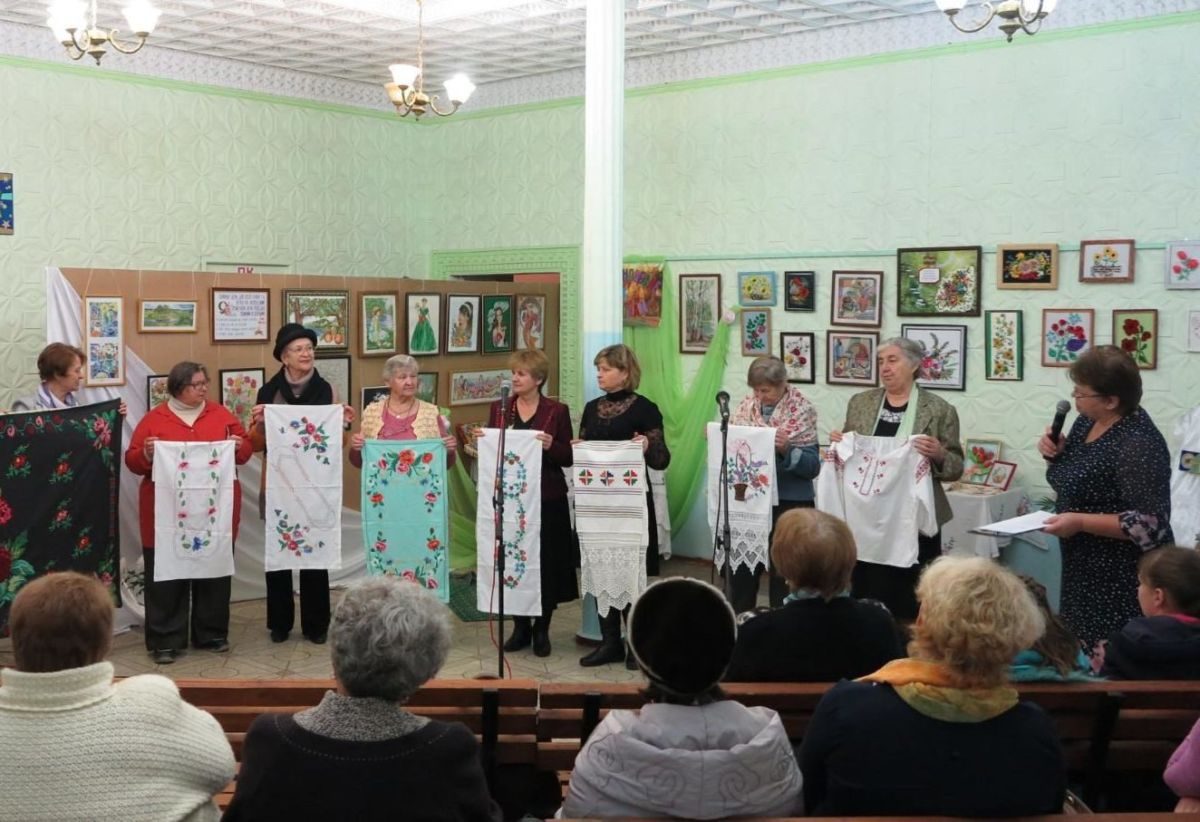 ^23DE4E71B41EF358C5A5D499AD6AD35409B234262A76E3000E^pimgpsh_fullsize_distr